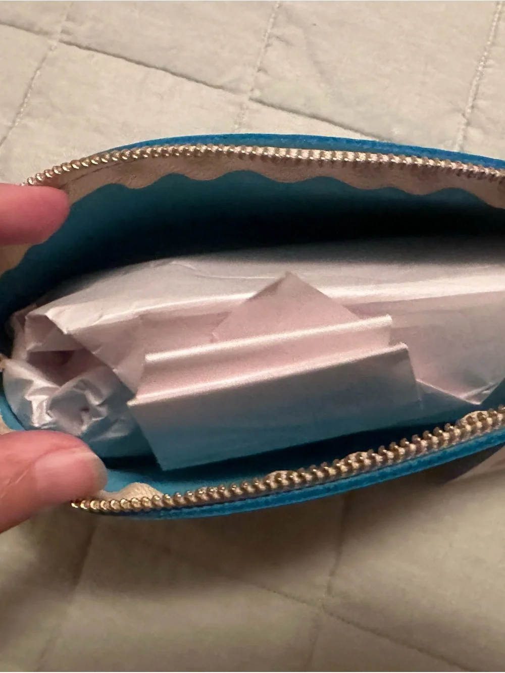 🦄 Portland Leather Eclipse Makeup Bag Aqua
